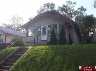 4471 Pratt St, Omaha, NE 68111