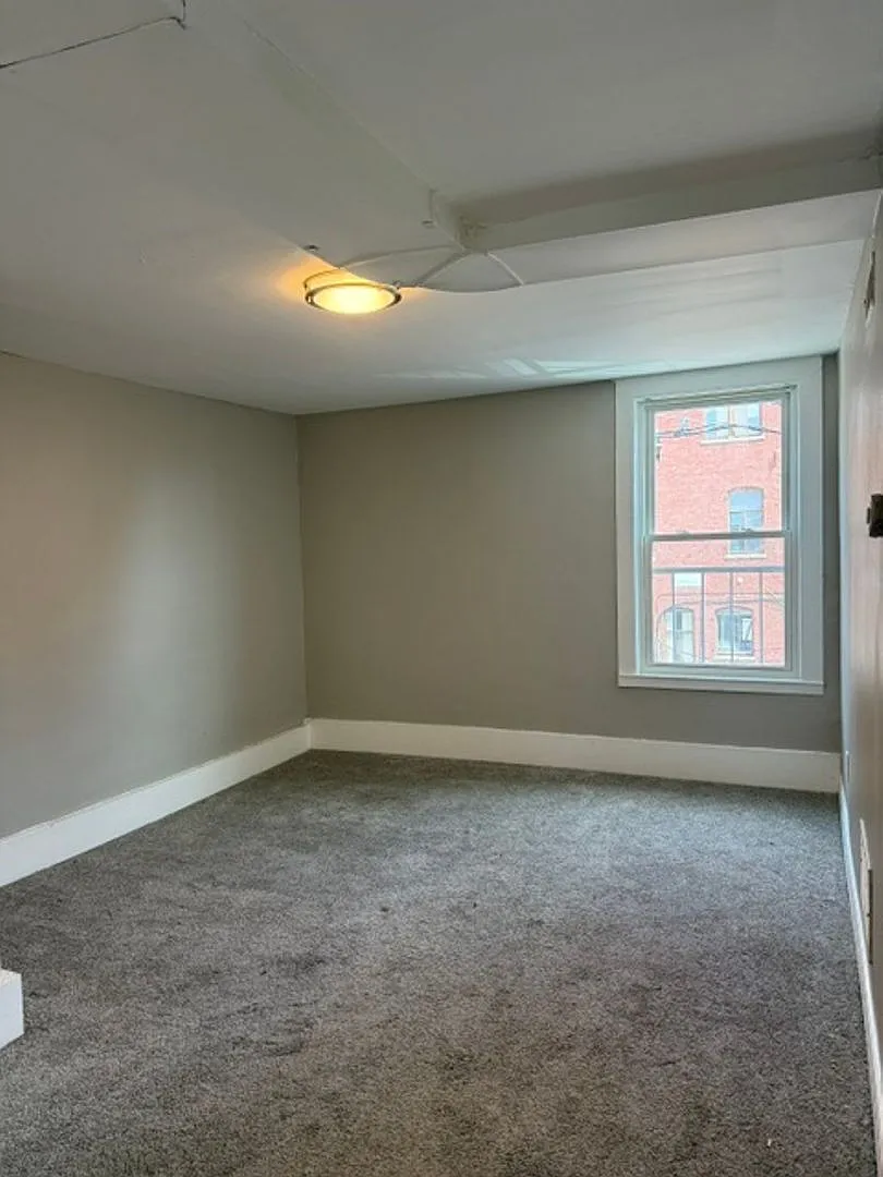15 Franklin Street — Photo 4