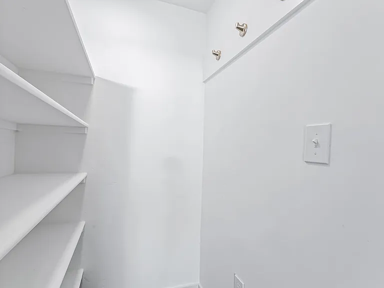 Midway Townhomes — Photo 1