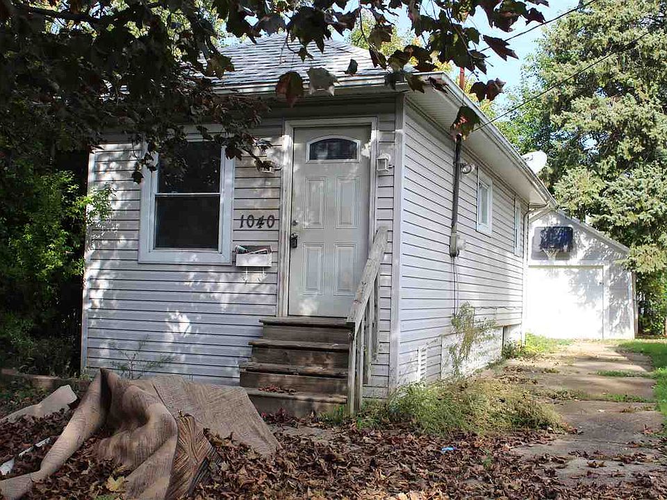1st image of 1040 Ossington Ave