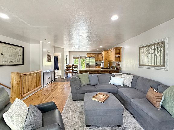 4th image of 3598 N Huntsman Path E #507