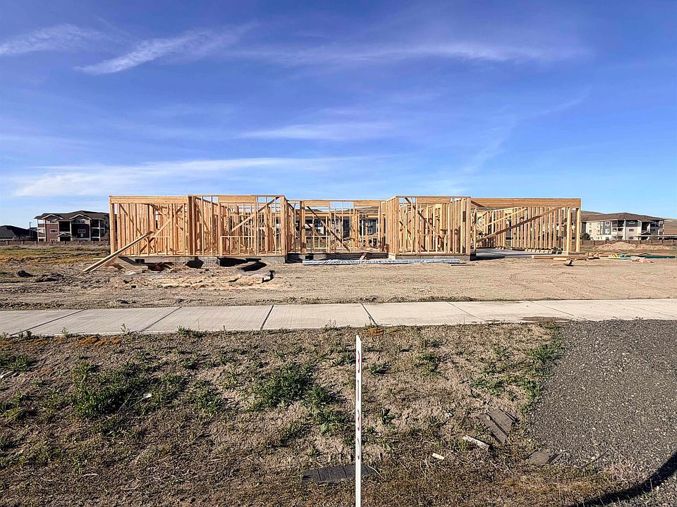 2nd image of 8130 Harvest Ridge Loop