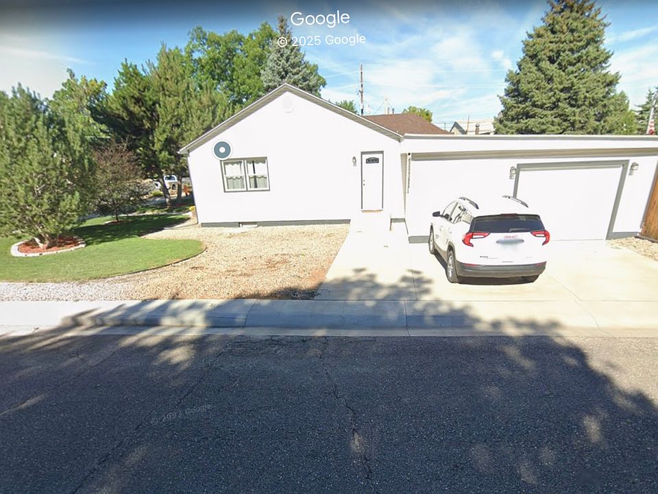 2nd image of 121 E Union Ave