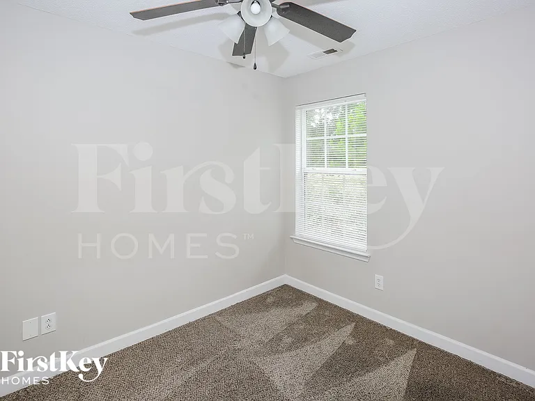 9143 Simonton Dr — Photo 12