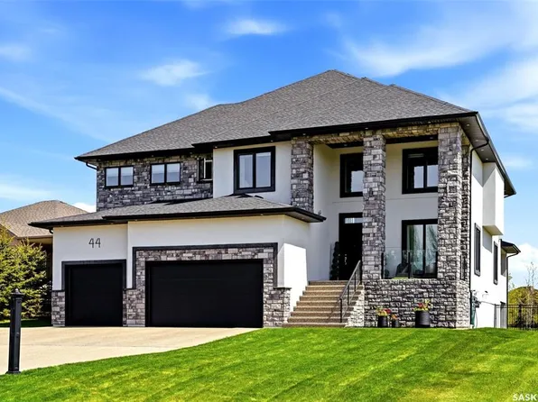 44 Lott ROAD, White City, SK S4L 5B1