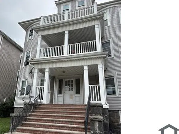 585 Norfolk St Floor 2, Mattapan, MA 02126