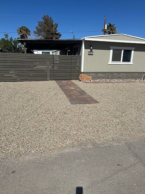 1st image of 327 Santa Cruz Avenue