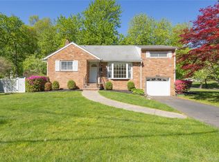 191 Center Street, Pearl River, NY 10965