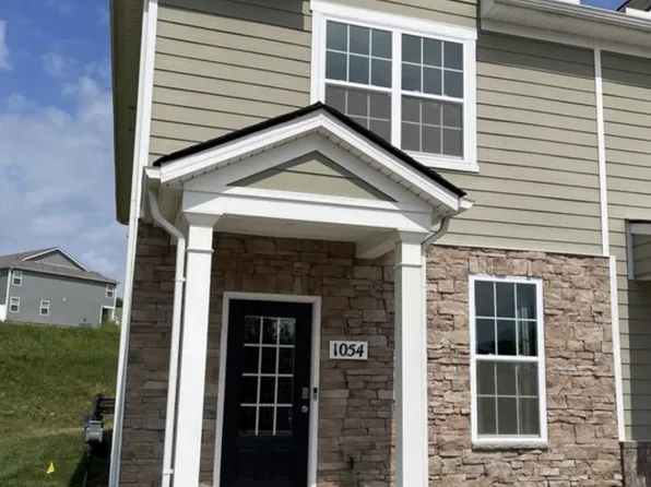 1054 Woodbridge Blvd, Lebanon, TN 37090