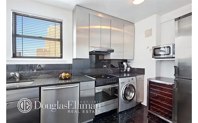 Sold by Douglas Elliman | media 5