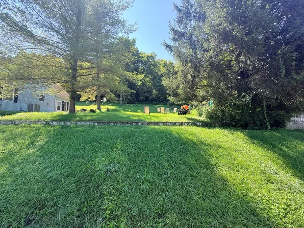 113 Lincoln St, Aurora, IN 47001