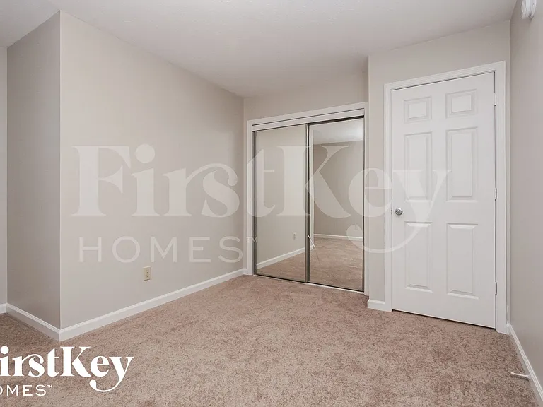 85 Westridge Blvd — Photo 13