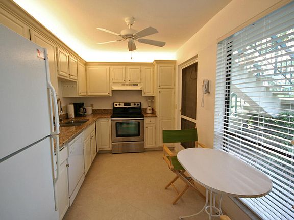 2nd image of 4609 Kittiwake Ct