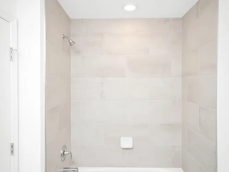 348 Rosemont Dr — Photo 34