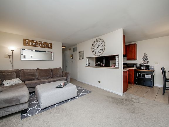 2nd image of 1465 Woodcutter Ln Unit D