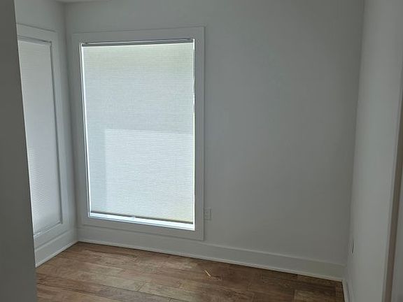 2nd image of 1614 Woodland Ave SE #B