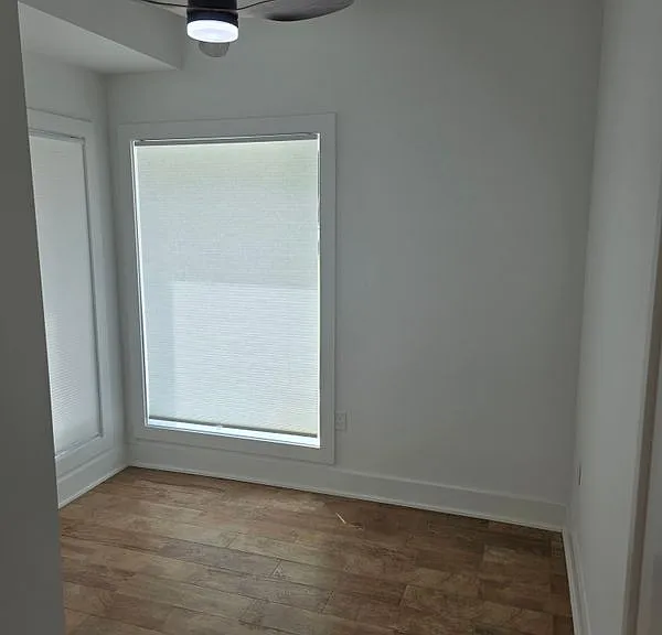 1614 Woodland Ave SE #B — Photo 2