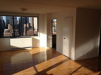 3rd image of 520 2nd Ave APT 3E