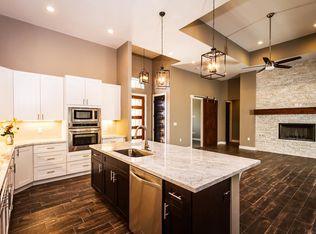2551 Black Bear Dr, New Braunfels, TX 78132