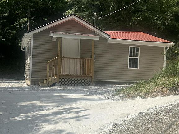 3rd image of 317 N 14th St