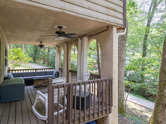 5th image of 6722 Duquaine Ct