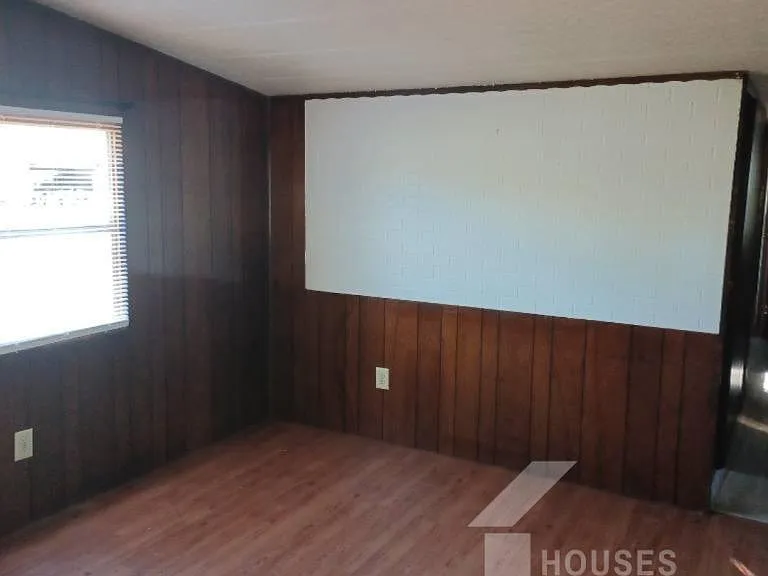 110 Community Rd — Photo 6