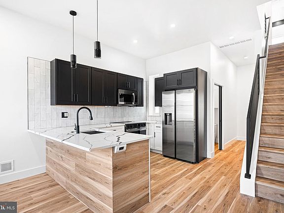 2nd image of 2411 N 33rd St Floor 2