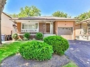 124 Barse St, Toronto, ON M5M 4L4
