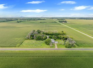 57414 205th St, Austin, MN 55912
