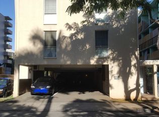 426 Namahana St APT 403, Honolulu, HI 96815
