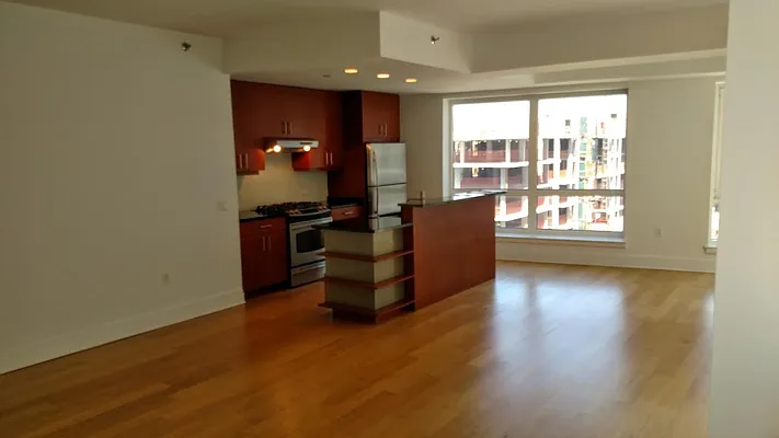 Rented by MNS | media 30