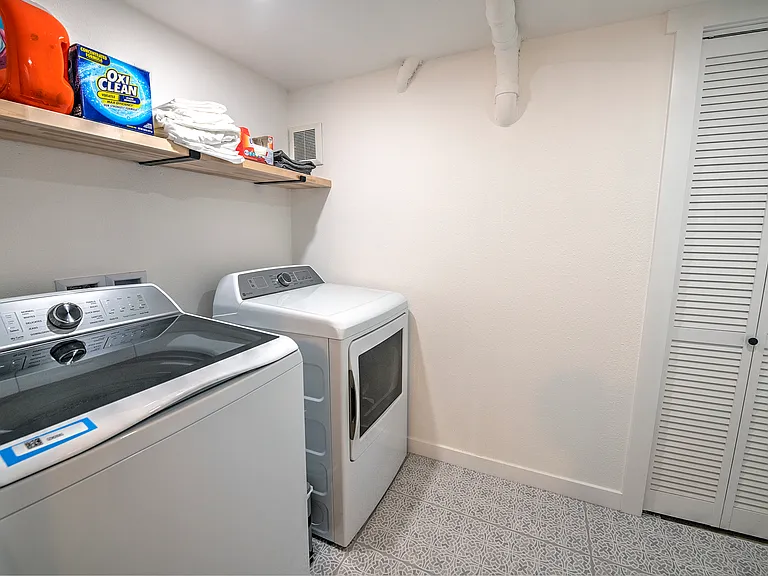 5901 NW Cherry St — Photo 13