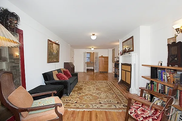 Sold by Bellmarc Realty | media 14