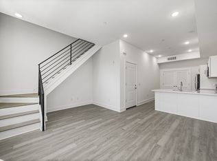 2136 N Uber St FLOOR 3, Philadelphia, PA 19121