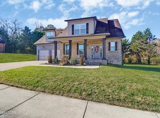 110 Wolf Creek Way, Oak Ridge, TN 37830