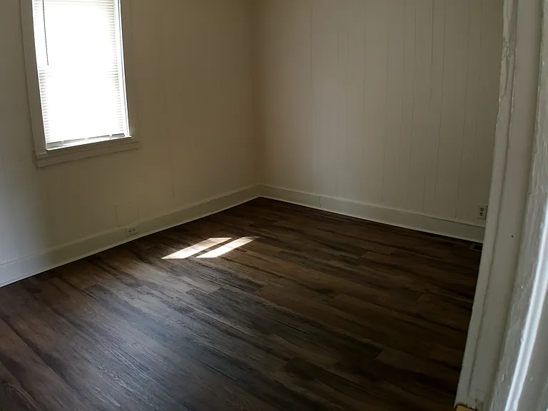104 Otis St — Photo 12