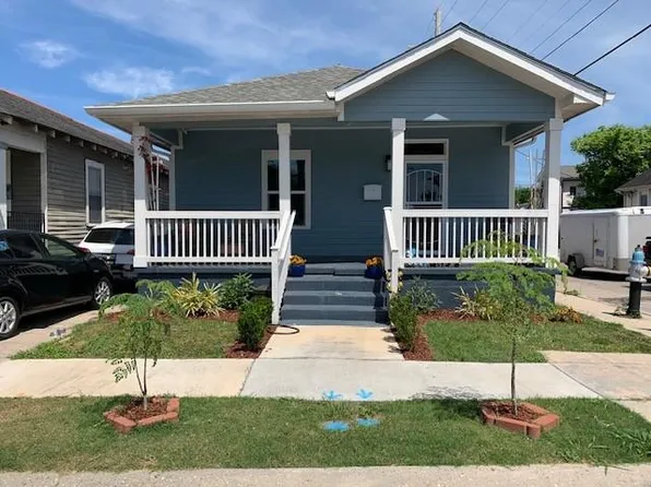 8601 Apricot St, New Orleans, LA 70118