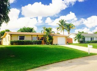 3644 Daphne Ave, Palm Beach Gardens, FL 33410