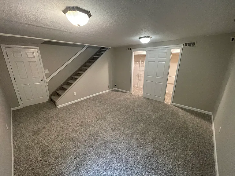 Basement 3rd Bedroom / bonus space