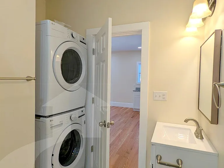 71-73 Merriam St #1 — Photo 6