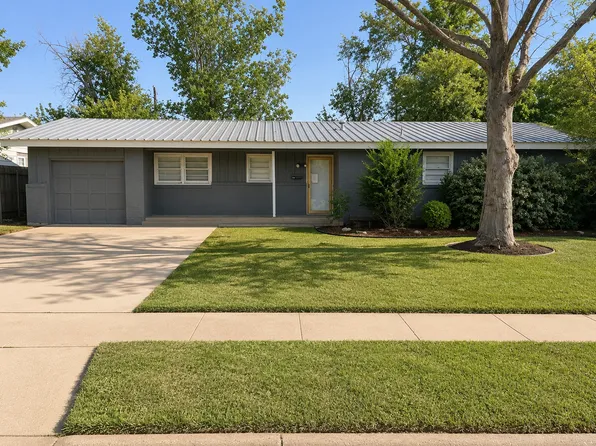 3114 40th St, Lubbock, TX 79413