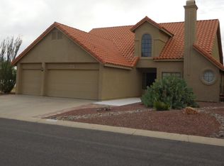 10955 N Broadstone Dr, Tucson, AZ 85737