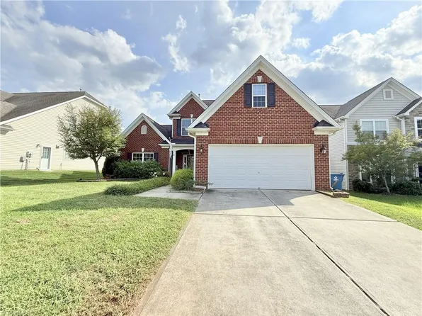 762 Breeders Cup Dr, Whitsett, NC 27377