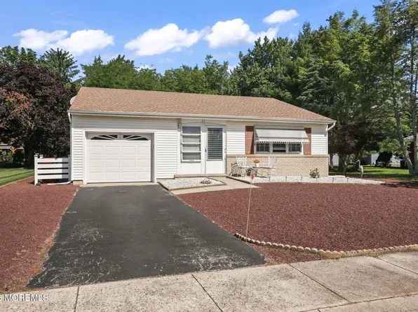 23 Basset Drive, Toms River, NJ 08757