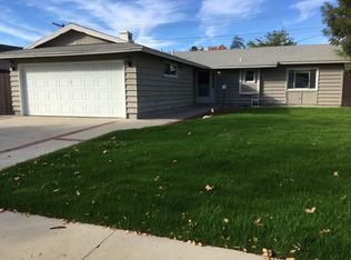 24039 Friar St, Woodland Hills, CA 91367