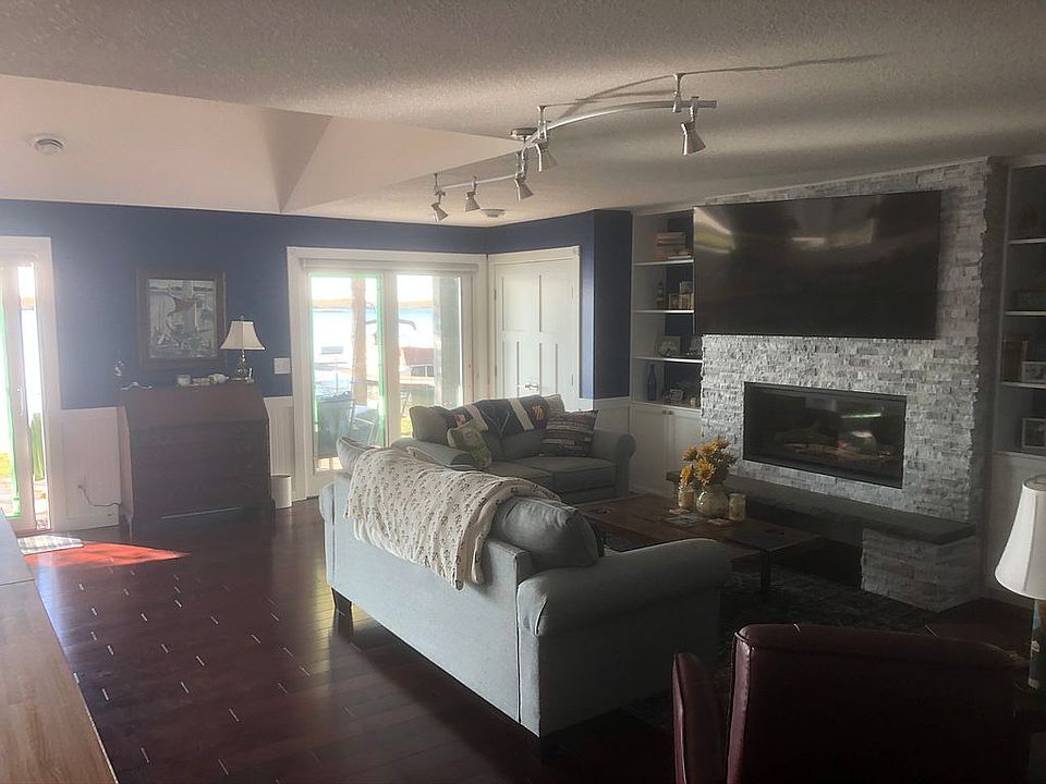 2nd image of 5599 Hugo Rd
