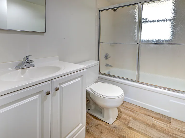 420 SE 2nd Ave #23 — Photo 11