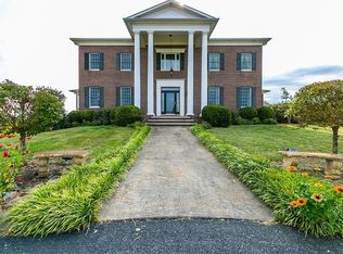 2255 Oregon Rd, Salvisa, KY 40372