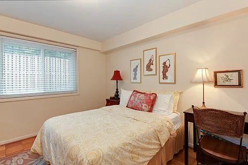3433 Mount Pleasant St NW #101 — Photo 10