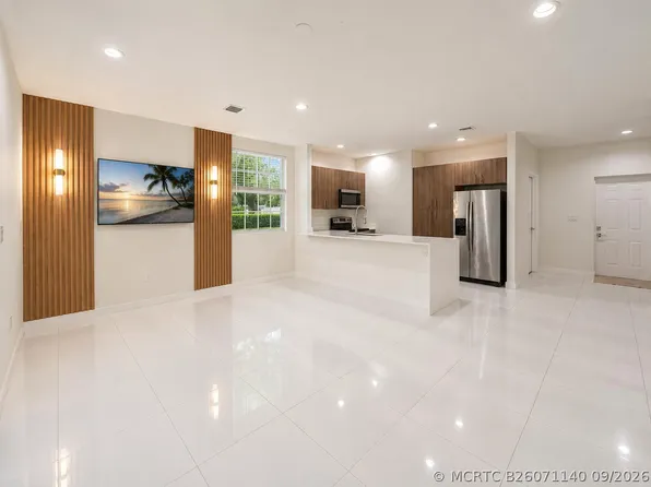 1030 Crystal Way #104, Delray Beach, FL 33444
